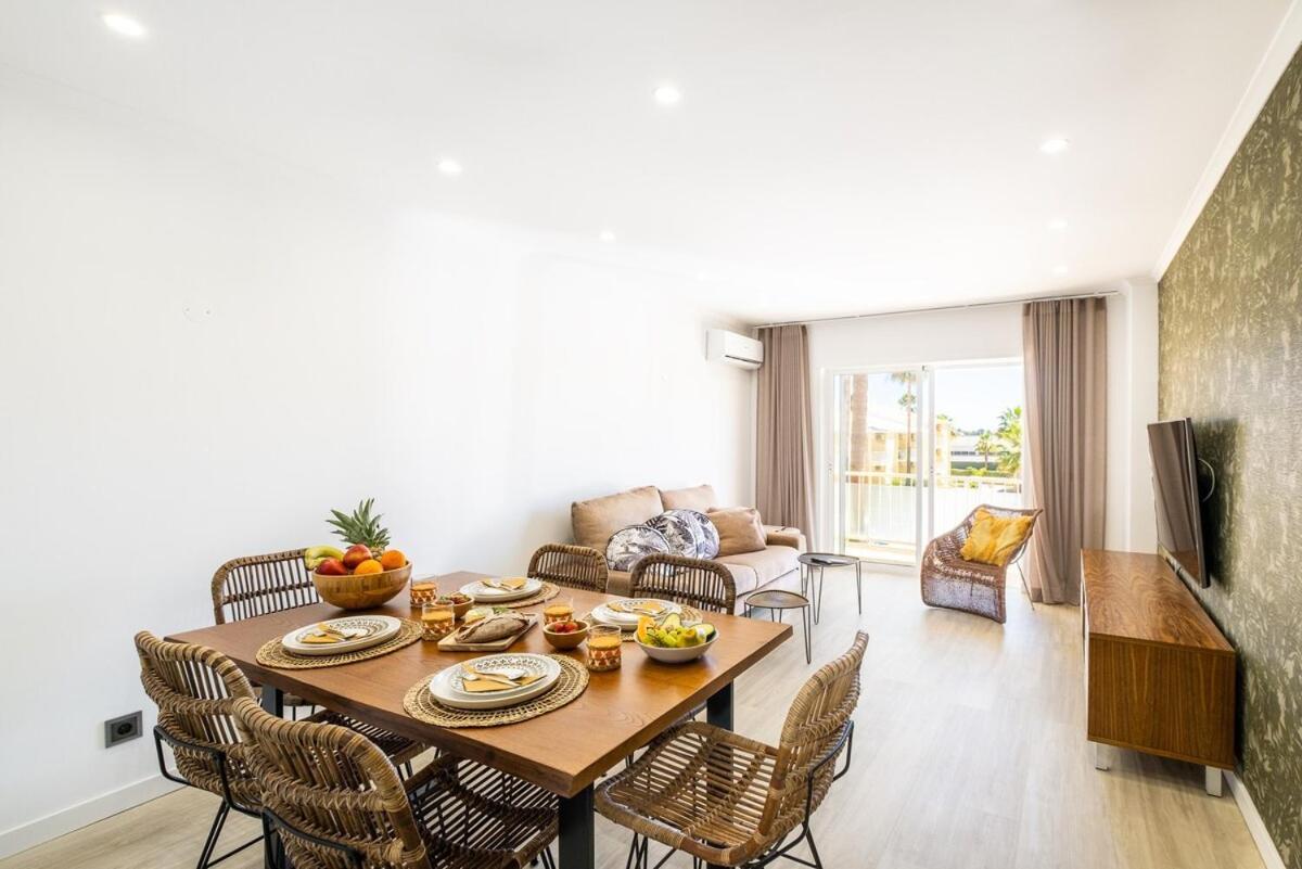 Benjamin Apartment Guia  Luaran gambar